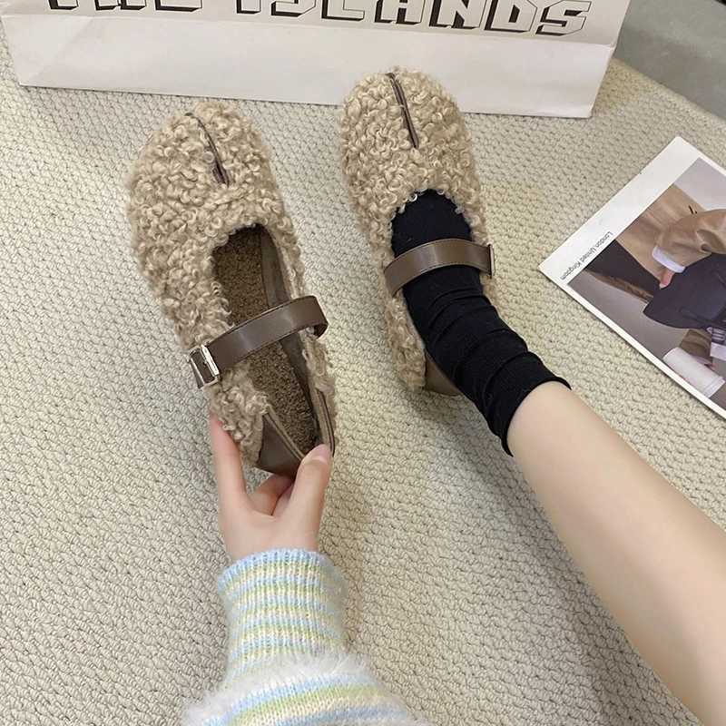 Shoes Woman Flats Loafers Fur Round Toe Autumn Casual Dress Moccasin Fall Winter Leisure Buckle Flock RubbXJ250319
