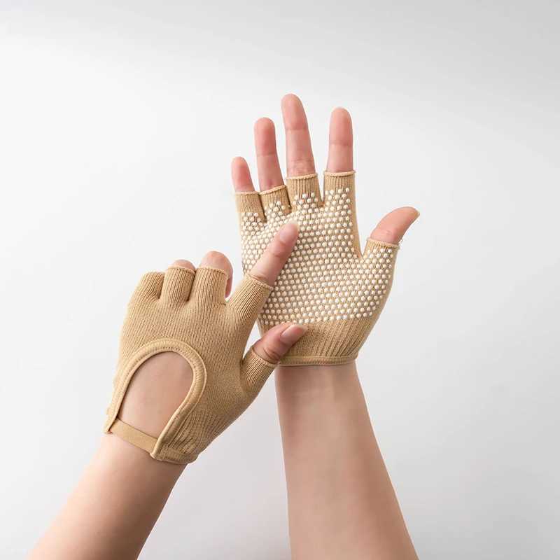 1 pair of male and female half finger bicycle gloves - anti slip fitness training gloves for fitness yoga and weightliftingW241018