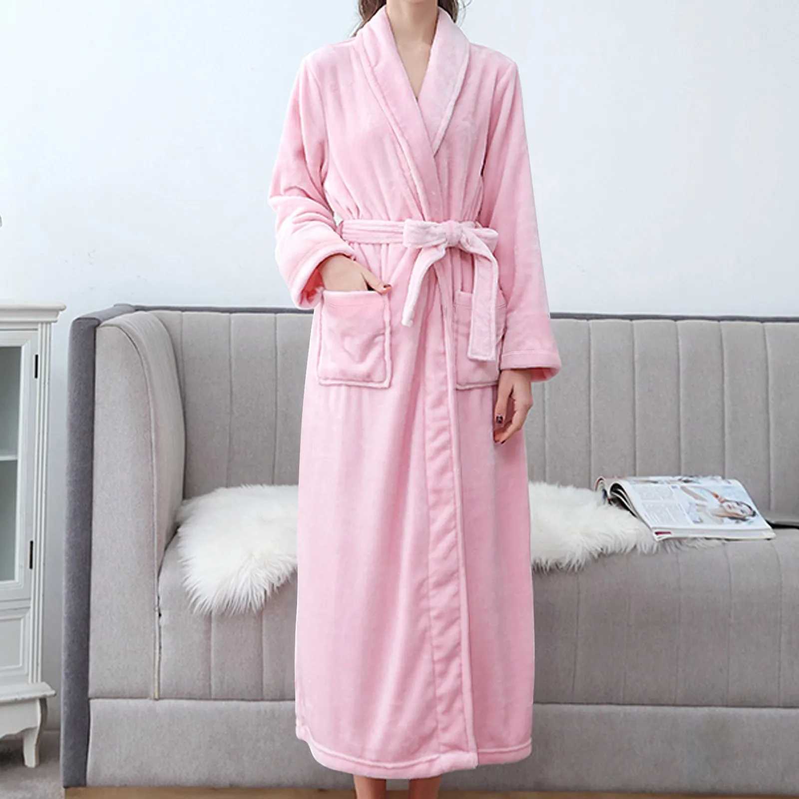 Cozy Bathrobe Luxurious Mens Hooded Bathrobe with Adjustable Belt Ultra Soft Absorbent Male Robe with Pockets Plush Solid ColorXJ241018