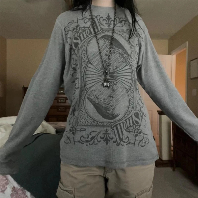 Xingqing Gothic Hoodie Women Fairy Grunge Long Sleeve Tops 2000s Clothes y2k Sweatshirt Pullover Punk Style Baggy Streetwear 241017
