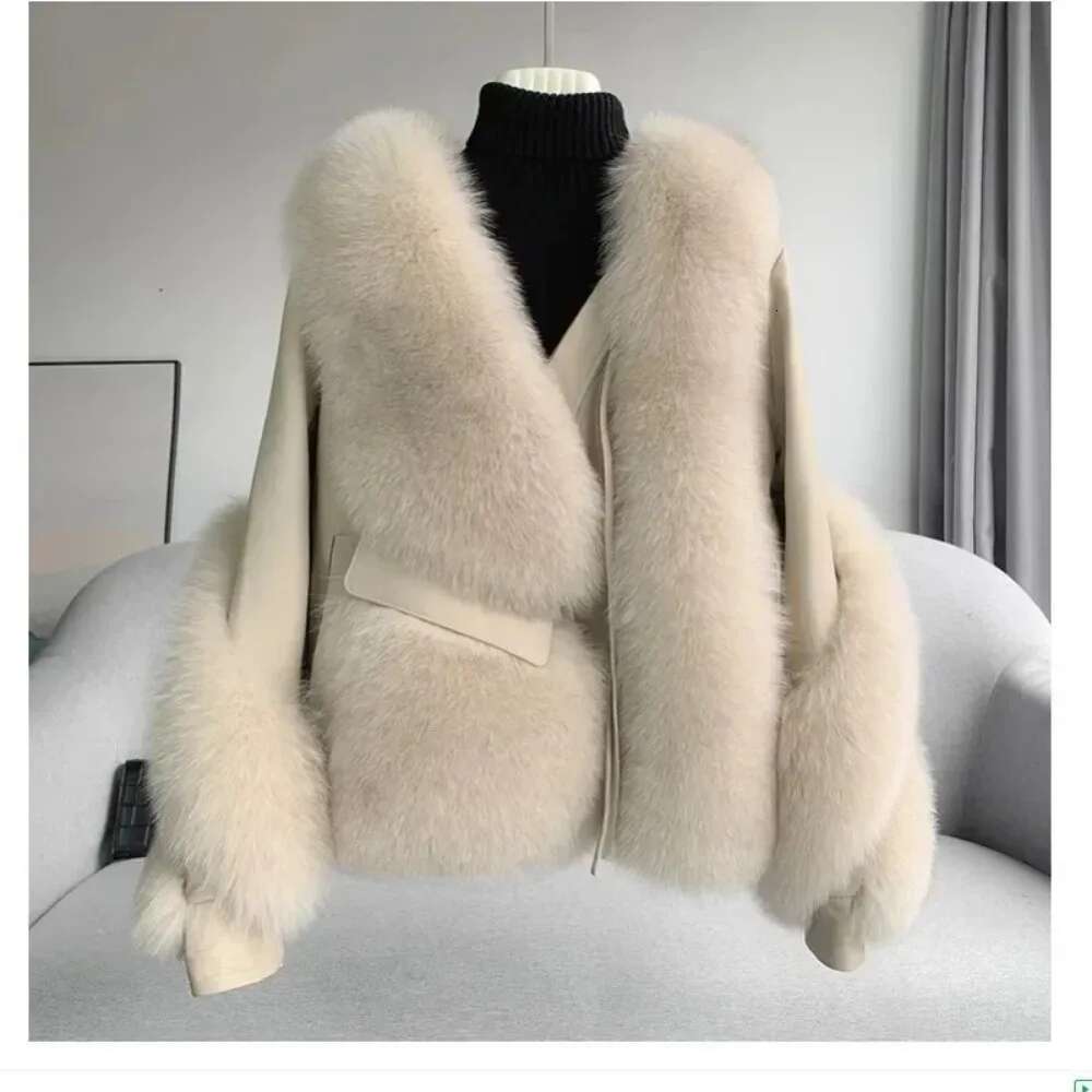 Women Fox 2024 Autumn Winter Fur All-In-One Spliced Sheepskin Motorcycle Coat Thickened Warm Free Shipping