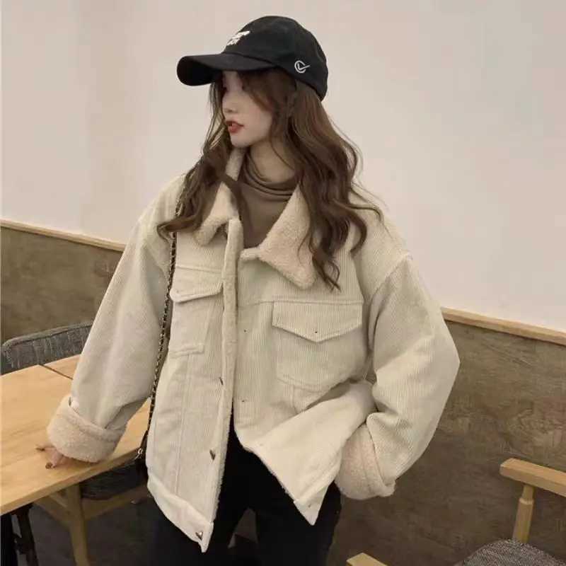 Corduroy jacket for women autumn and winter new Korean style loose lamb wool plus velvet student corduroy top trendy coatX241018