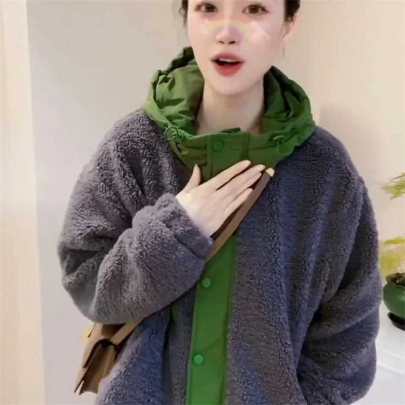 Fashion Ladies Hooded Baseball Jacket Winter Female Zipper Lamb Wool Coat Women Splicing Together TopsX241018