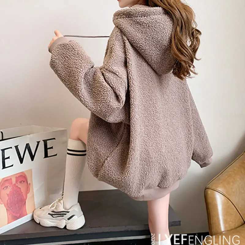 Winter Thick Lamb Wool Casual Women Hoodie Yellow Loose Lady Sweatshirt Embroidery Cartoon Cute Little Sheep Pullover FemaleX241018