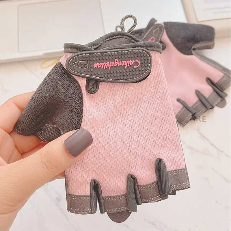 Mens Womens Summer Equipment Yoga Half Finger Ice Silk Fitness Gloves Non slip Exercise Bicycle Gloves N23W241018