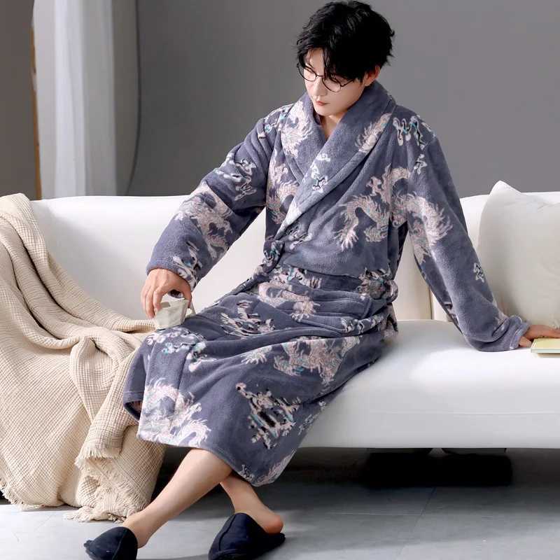 2024 New Mens Winter Keep Warm Sleepwear Kimono Bathrobe Gown Thicken Oversize Loose Coral Fleece Homewear Flannel Long RobeXJ241018