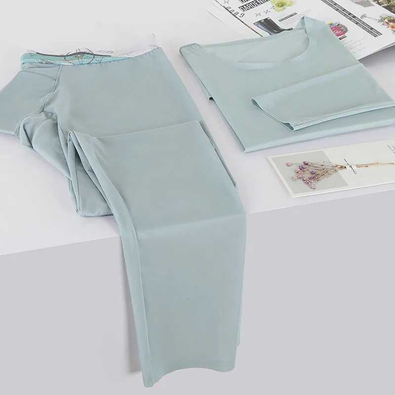 Mens Thermal Underwear 52025 Men Underwear Ultralight Ultrathin Underwear Seamless Elastic SemiTransparent Comfortable Clothes Sexy Long Johns Me Y241