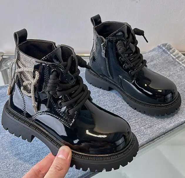 Boots Girl princess ankle boots black beige childrens leather boots autumn anti slip childrens snow boots solid color sports shoes H241018