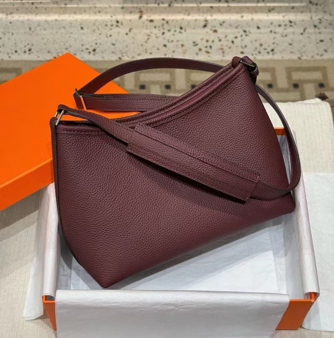 100% Real Cow Leather Shoulder Bags Luxury Designer Underarm Handbags Purses Clutches 2024 New Arrival Fashion Large Capacity Casual Office Lady Work Totes Bag 2901