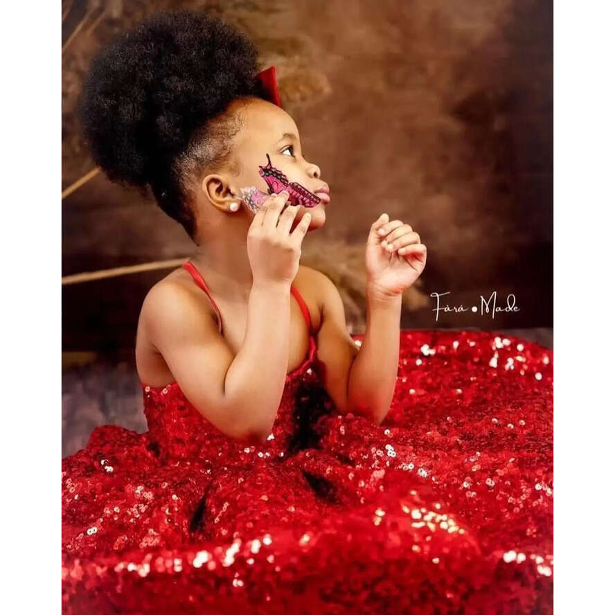 Sexy Lovely Christmas 2022 Red Sequins Wer Girls Dresses Halter Sequined Lace Or Length Kids Birthday Girl Pageant Gowns Criss Cross Back Cg001