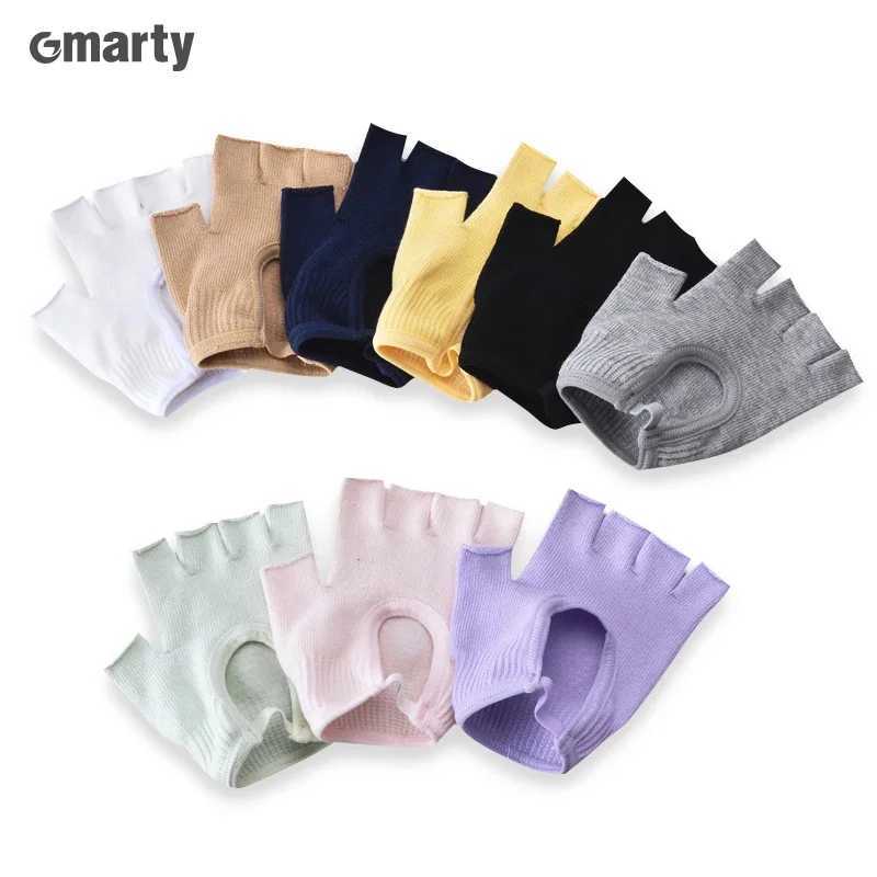 Womens Non slip Yoga Gloves Cotton Half Finger Gloves Breathable Outdoor Bicycle Bicyc Pilates Sports Fishing GlovesW241018333