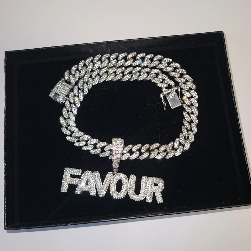 Customized Name Necklace with 12mm Cuban Chain Personalized Word Pendant Hip Hop Jewelry Direct 241018bj