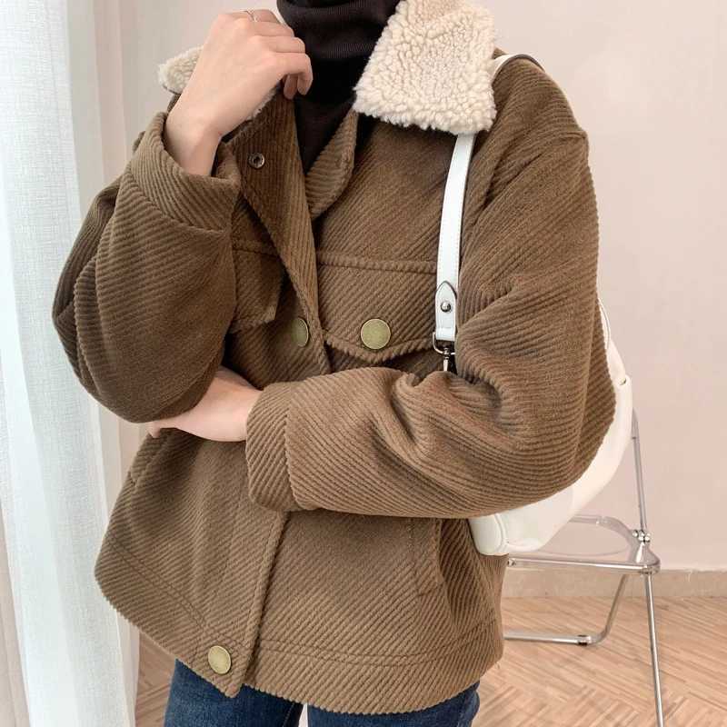 LMQ NEW Winter Women Parkas Lamb Wool Lapel Thick Warm Padded Coat Female Solid Chic 2020 Casual Long Sleeved Tops Loose JacketX241018