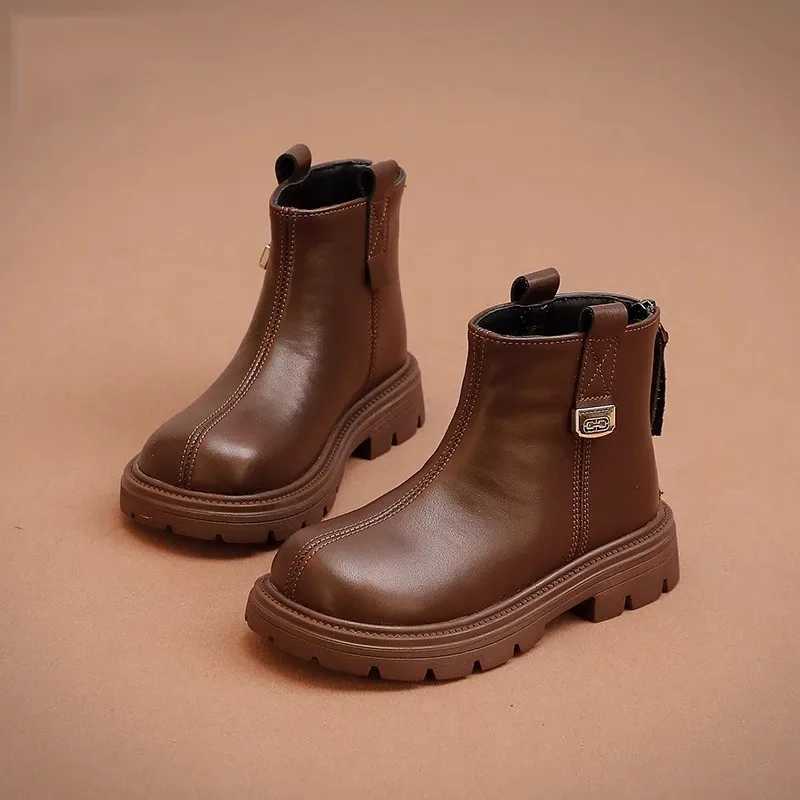 Boots 2024 Autumn/Winter New Childrens Womens Leather Boots British Style Soft Robot Anti slip Casual Ankle Short Boots H241018