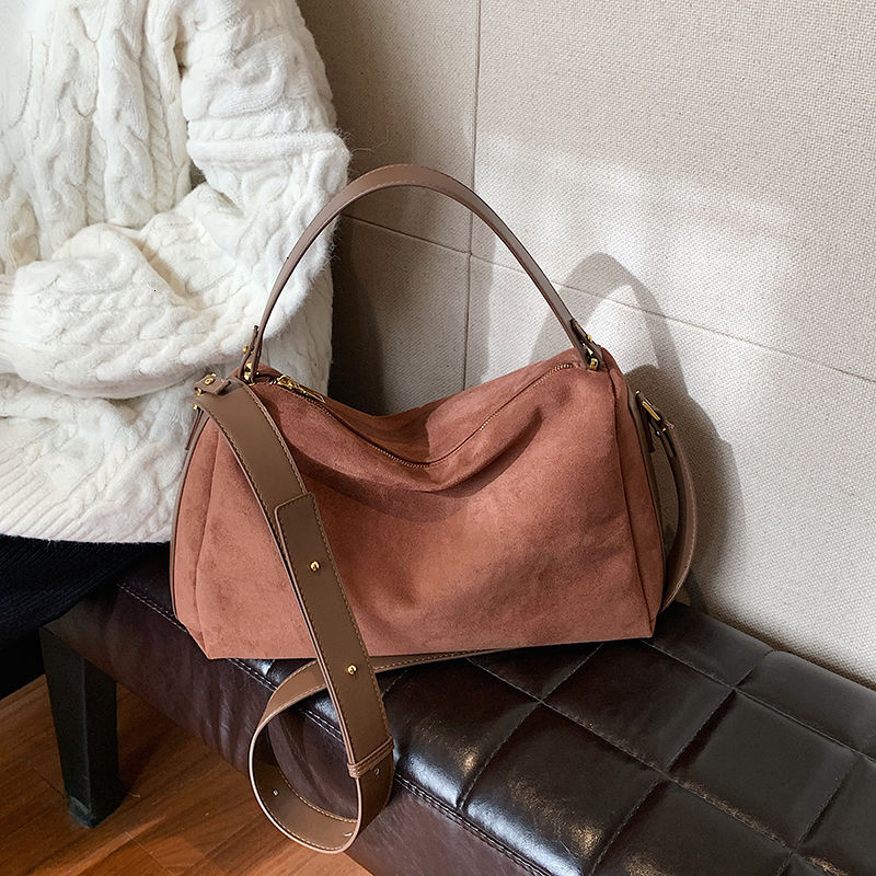 Miyagawa Korean Version Niche Frosted Boston Commuting Bag 2024 Autumn/Winter New Fashionable Crossbody Tote Bags