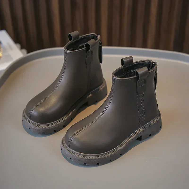 Boots Girls Boots Versatile Soft Breatheable Simple Children Chelsea Boots Versatile Soft for Boys Classic Kids Unisex Boots 2023 New H241018