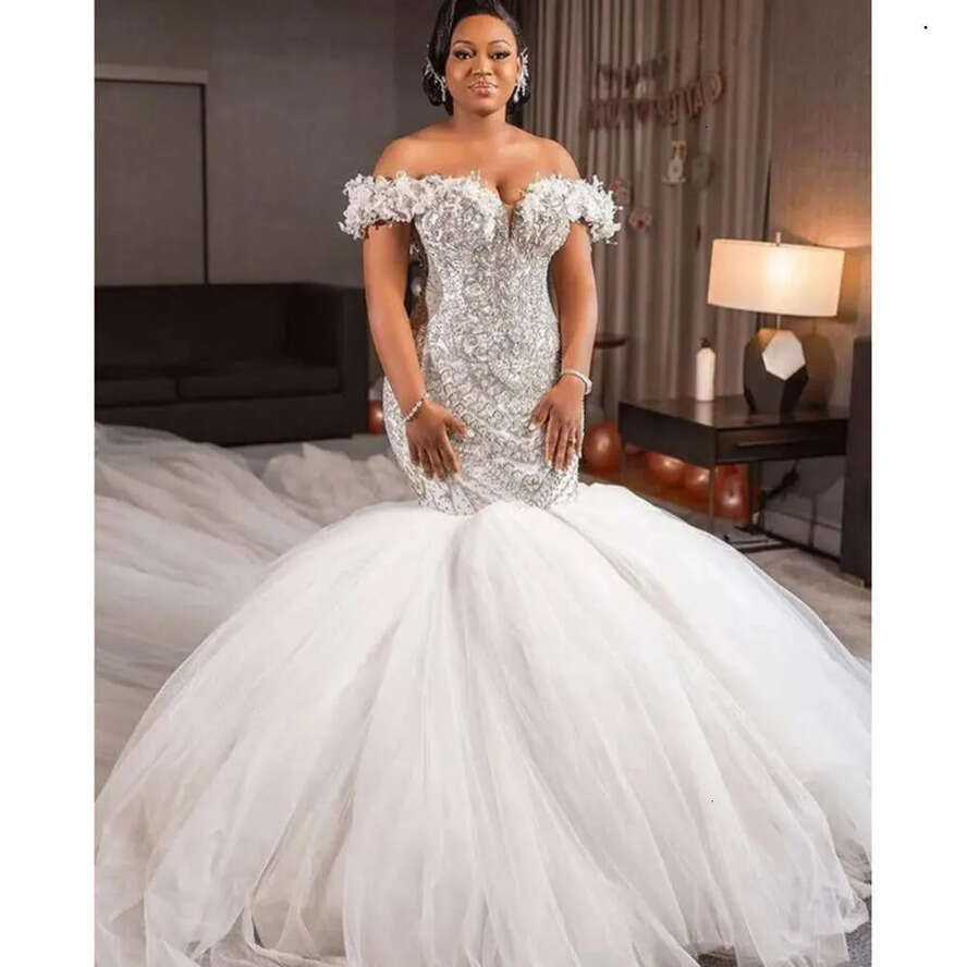 Arabic Aso Oct Ebi Urious White Mermaid Wedding Dress Beaded Crystals Tulle Bridal Gowns Dresses ZJ Es es