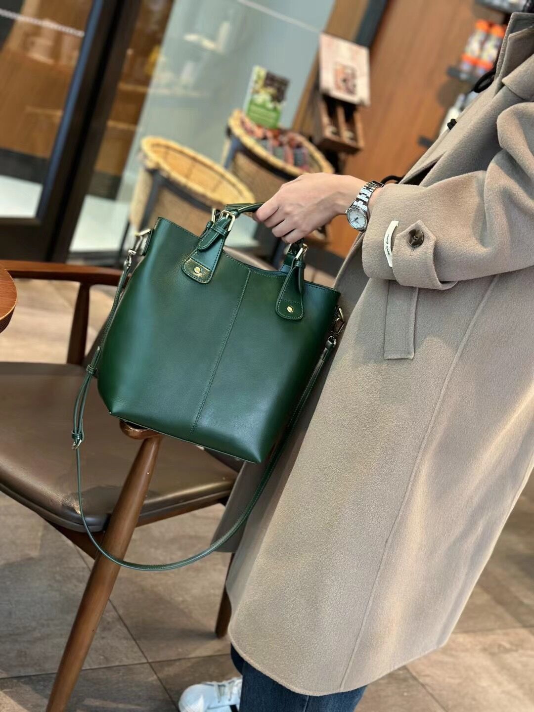 2024 Retro Vegetable Tanned Skin Bucket Tote Green Coffee All-Match Women's Handbag Big Cow Leather Shoulder Bag 2 Straps