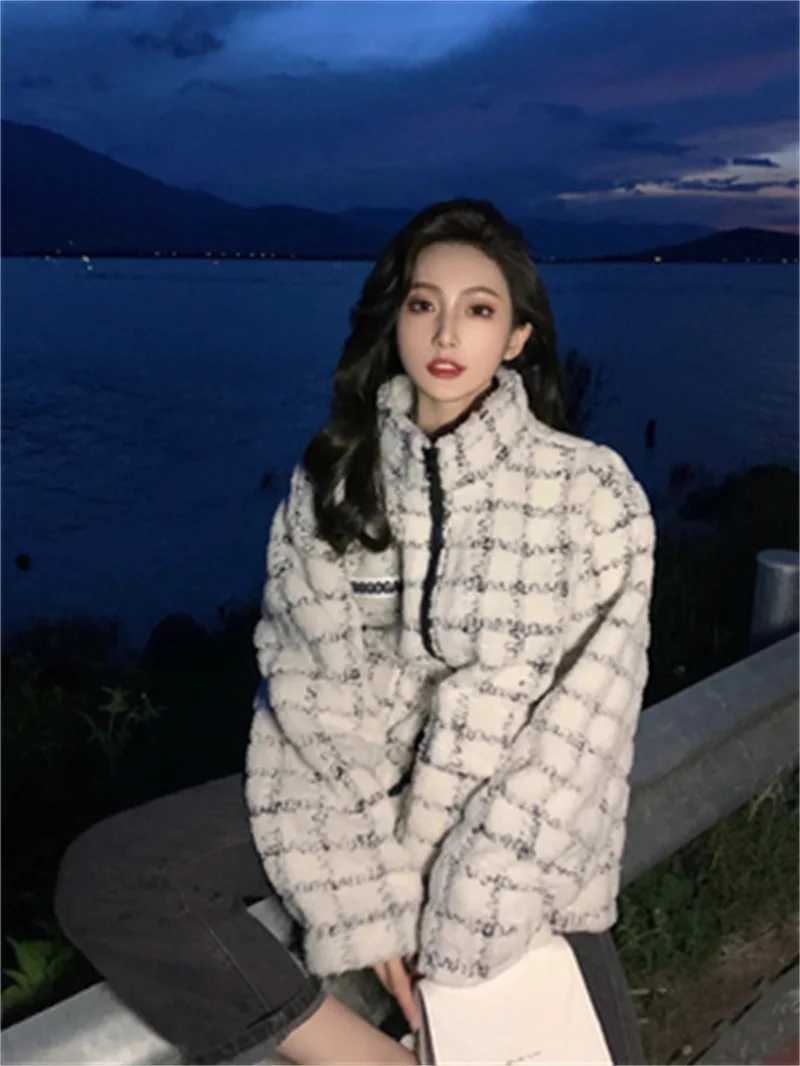 Senior Sense Lamb Wool Coat Women Winter 2022 New Padded Jacket Baseball Suit Fashionable Warm Lamb Wool Coat Cotton Clothing X5X241018