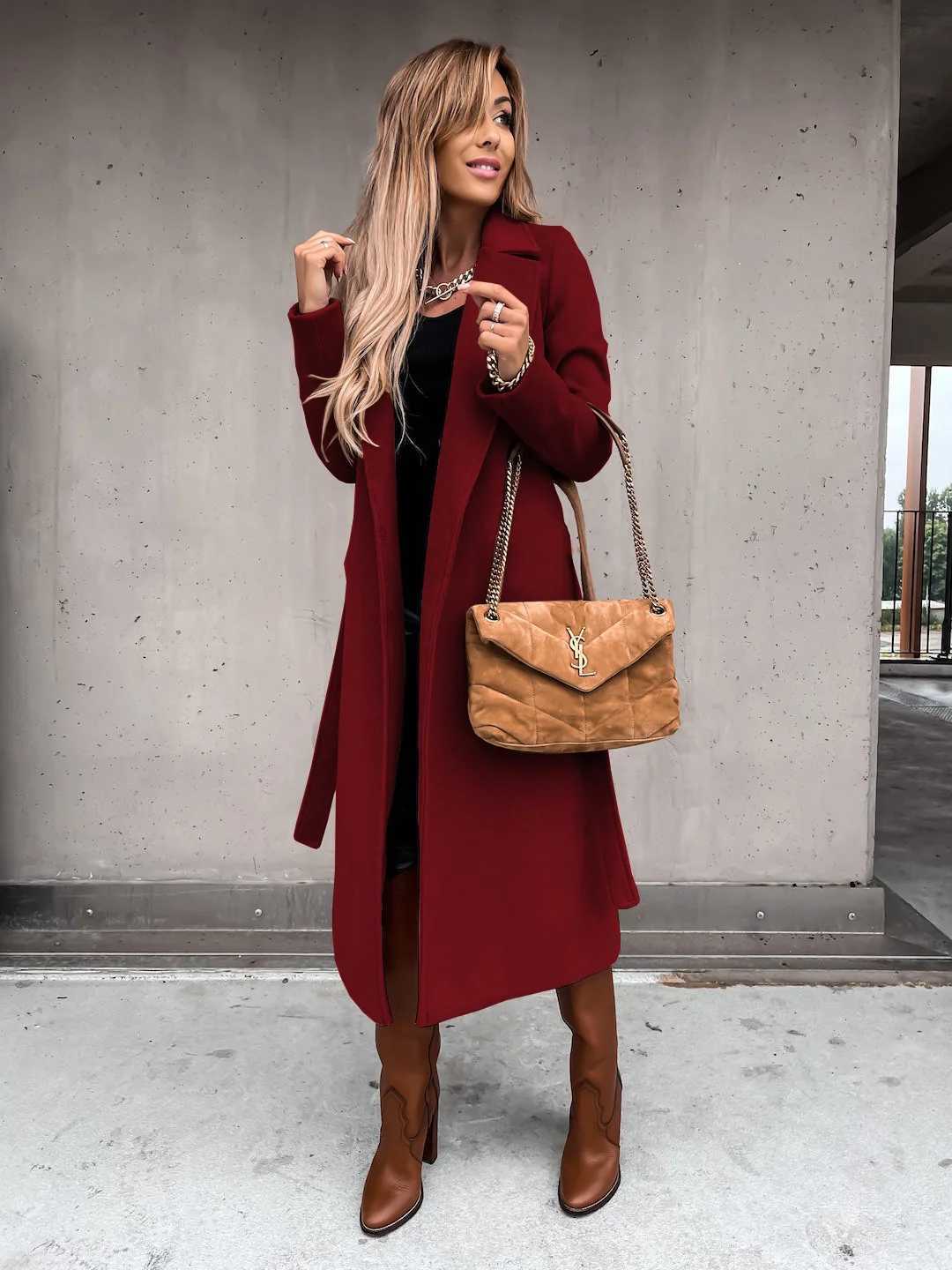European and American autumn and winter coats for womens clothing Solid color lapel Long sleeved woolen womens coats Simple stX241009