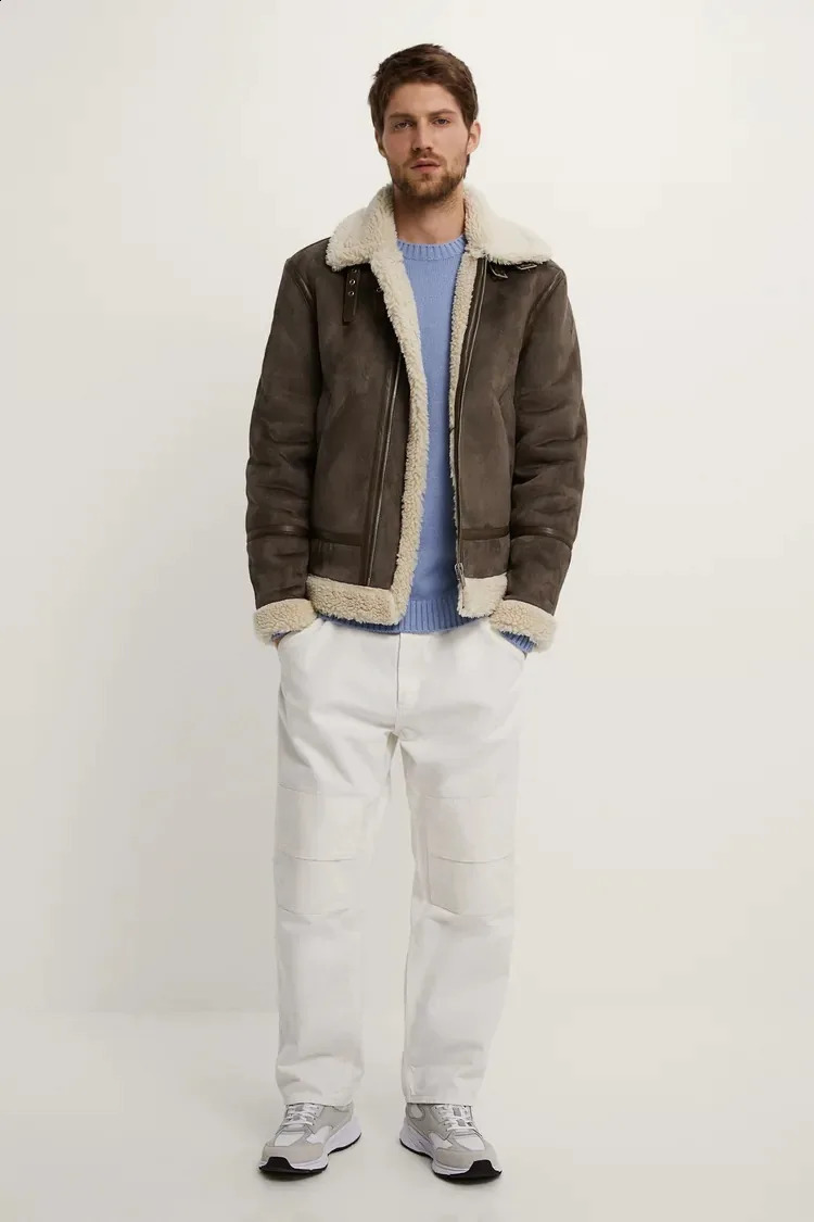 Winter fashion trend windproof warm mens collar suede jacket 241007