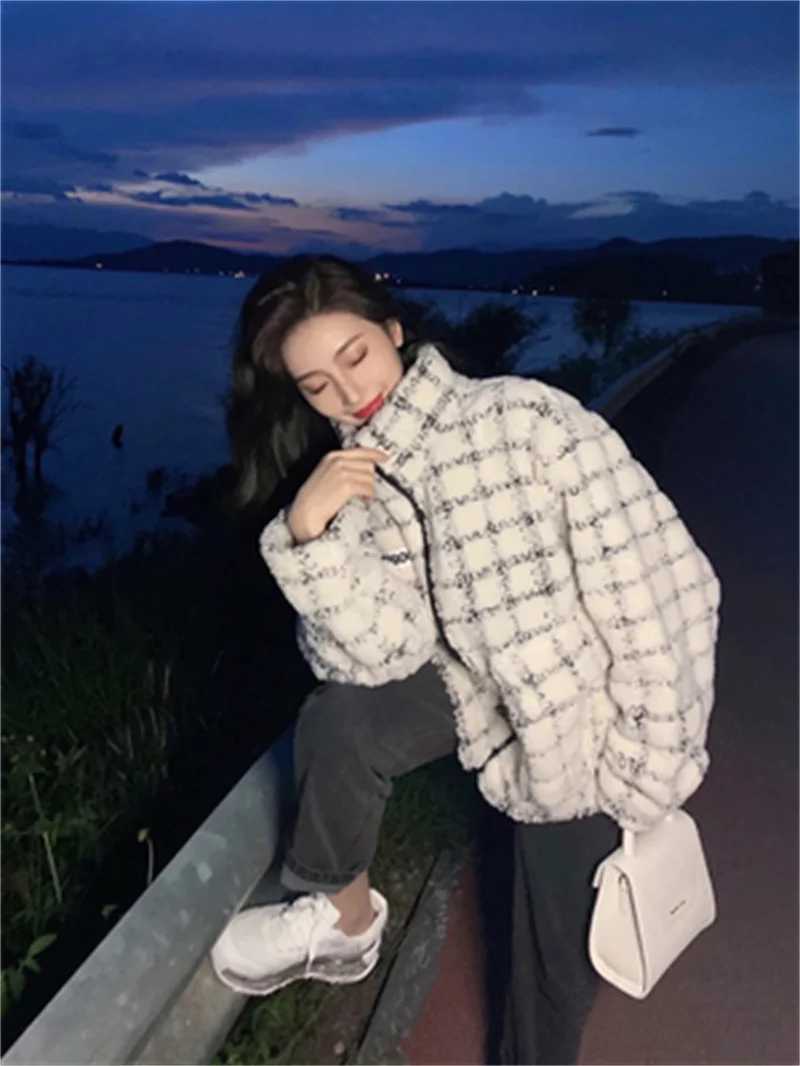 Senior Sense Lamb Wool Coat Women Winter 2022 New Padded Jacket Baseball Suit Fashionable Warm Lamb Wool Coat Cotton Clothing X5X241018