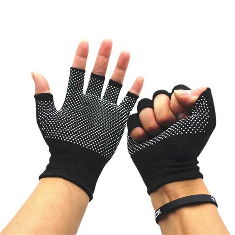 Womens Outdoor Sports Yoga Half Finger GlovesW241018