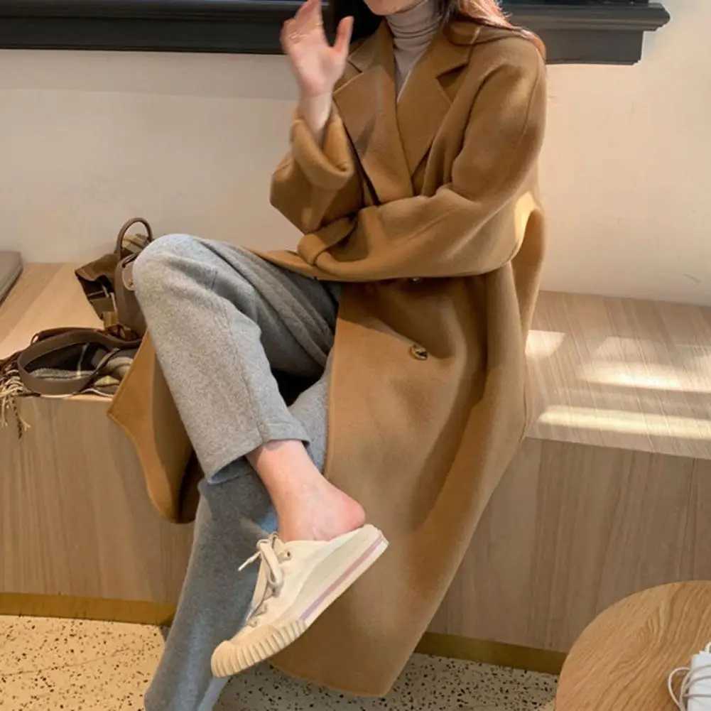Autumn and winter camel color thickened woolen coat ladies mid-length Hepburn styleX241009