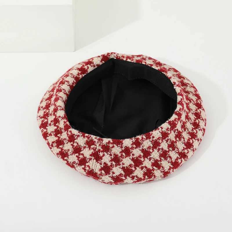Autumn Winter Baby Hat Christmas Wool Children Beret Hats for Girls Adjustable Fashion Plaid Kids Cap New Year Gift 1-3Y LX241018