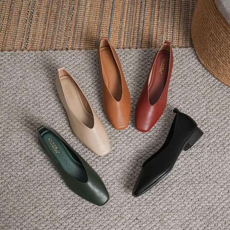 Womens elegant summer French square toe green Mary Jens cute casual flat shoes womens low heel soft soled flat shoesXJ250319