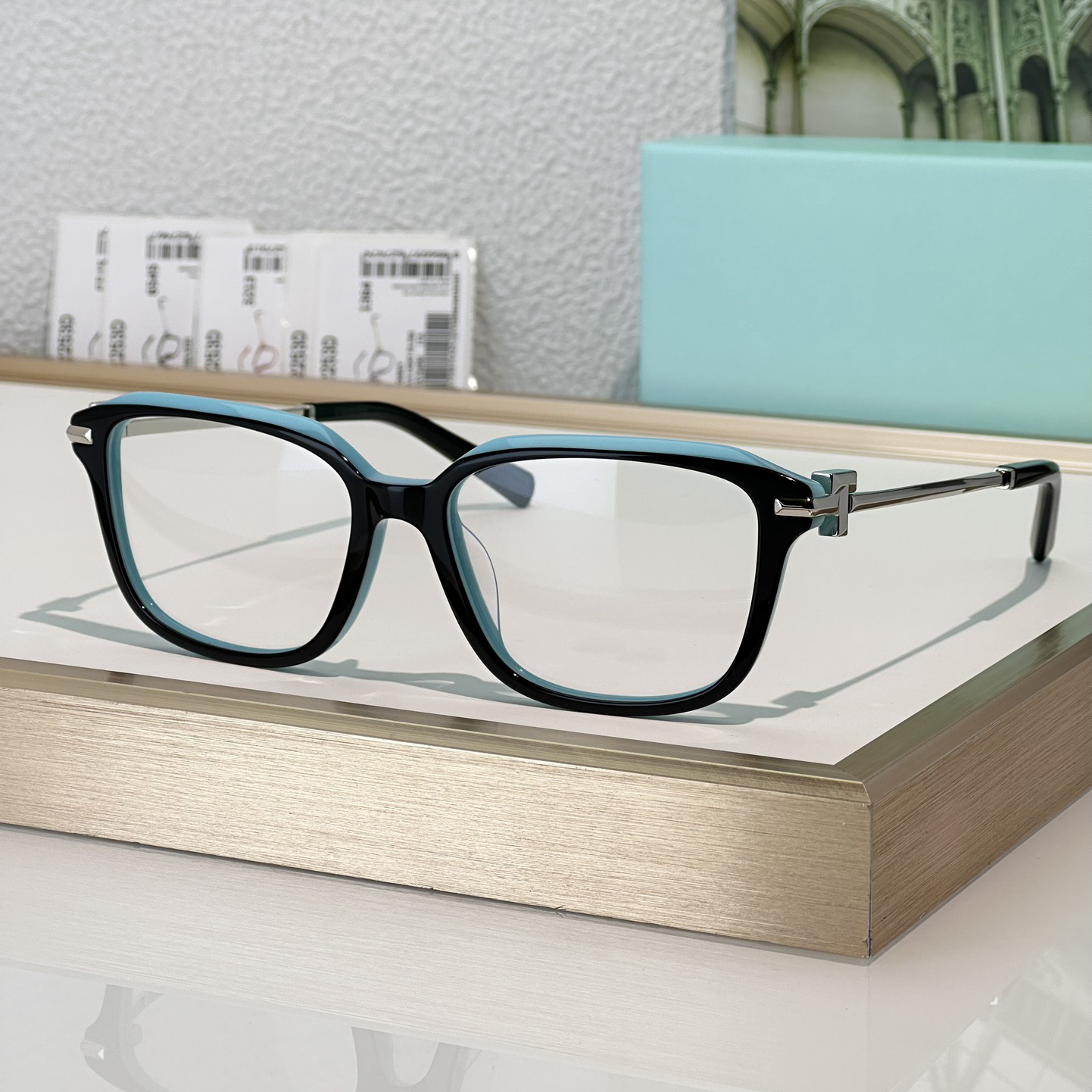 Optical Eyeglasses For Men Women 2253 Retro Designer Fashion Sheet Metal Square Full Frame Detailed Elasticity Style Anti-Blue Light Lens Plate With Box