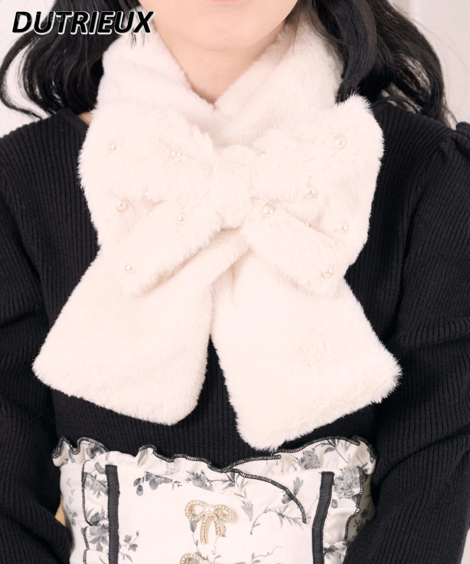 Japanese Cute Girl Cute Bow Scarf Winter Kawai Plush Rabbit Fur Warm Scarf Female Lolita Accessories Girl Black Scarf 241017