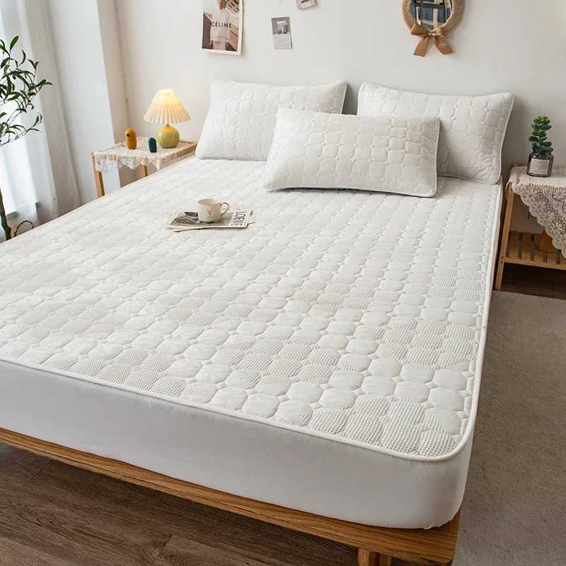 Bed Sheet Safe waterproof mattress cover protector breathable and comfortable embossed bed cover washable bed sheets M241018
