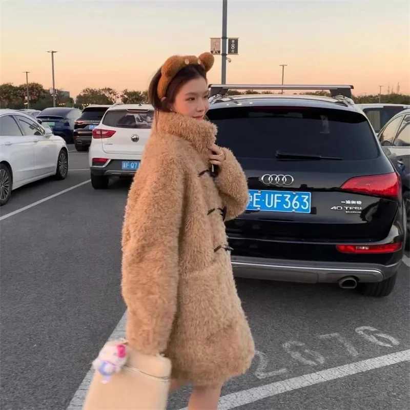 HEYGIRL Black Brother Teddy Pupu Chao Leather Loop Cow Horn Buckle Warm Loose Imitation Lamb Wool Coat for Women Cardigan JacketX241018