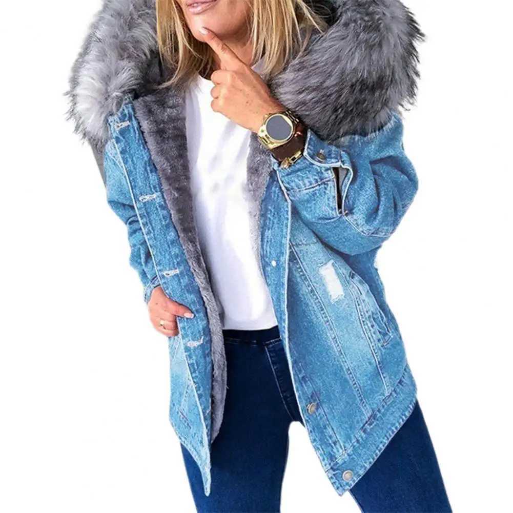 Loose Vintage Women Denim Jacket Coat Fur Hooded Plush Dilapidated Slim Mid-length Warm Jacket 2022X241018