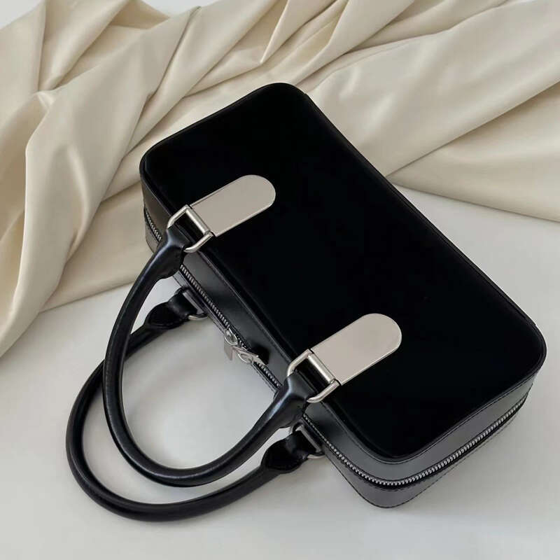 Summer Black Handbag Fashion Simple Style Boston Original Brand Design Cosmetic Bag Women Crossbody Bags