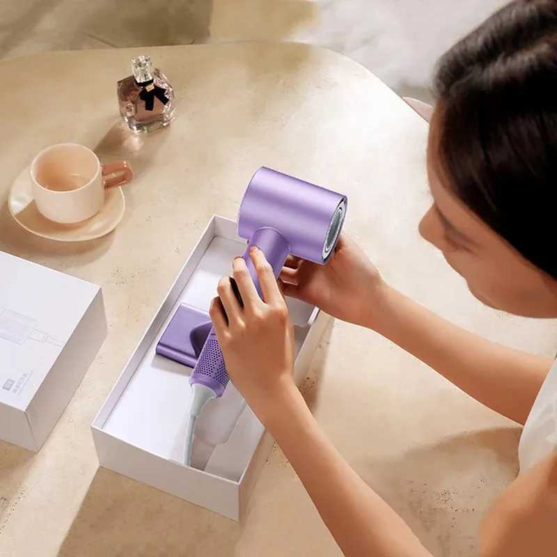 New high-speed anion hair dryer LED display screen hair dryer with nozzle 110V 220V 1600W high power W241018