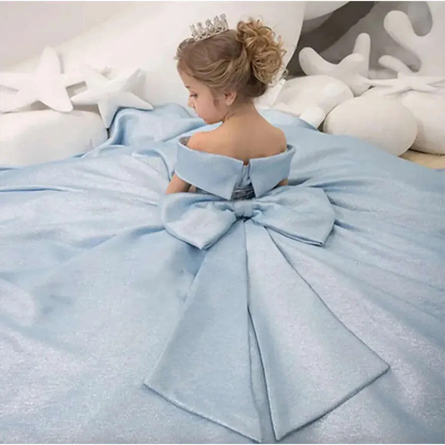 Sky Blue Satin 2024 Flower Girl Dresses Off Shoulder Puffy Kids Birthday Communion Dress With Big Bow Back Princess Prom Party Gowns Baby Toddler
