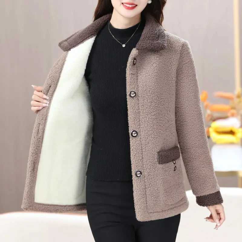 Winter Jacket 2023 New Womens Imitation Lamb Wool Coat Loose plush Warm Granular Fleece Cotton Padded Coats Parkas Female TopsX241018