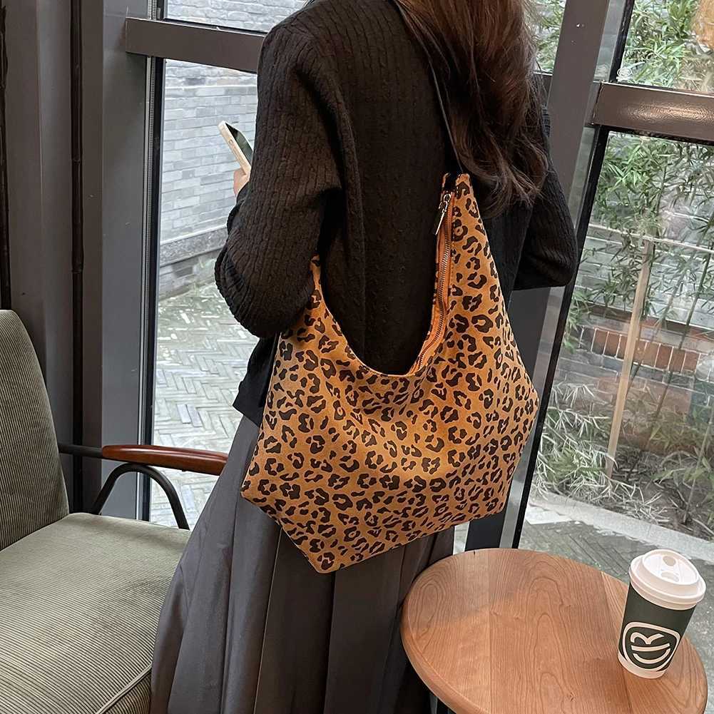 Ladies Suede Shoulder Bag Leopard Print Large Tote with Zipper Crescent Handbag for Work Travel 241018