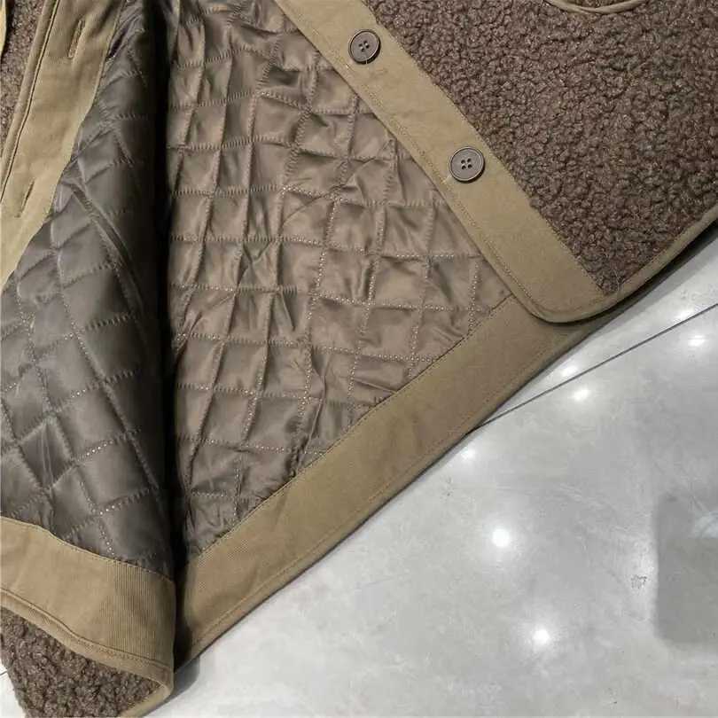 Quilted Winter Jackets New Spliced Fake Two Piece Lamb Wool Sand Hooded Coat 2023 Med-Long Loose Grain Fleece Coat Thick 5XLX241018
