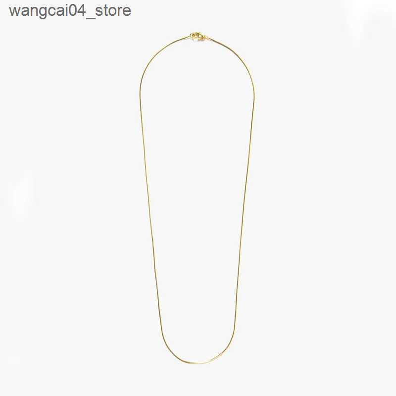 Chokers 1mm stainless steel waterproof snake chain necklace thick herringbone chain necklace suitable for womens fashionable stackable jewelry gifts L