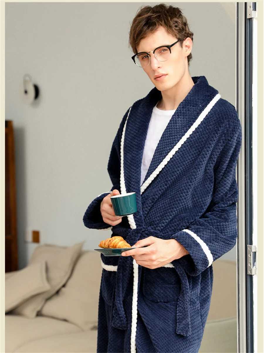 Warm Autumn Winter Flannel Men Bathrobe Thick Long Night Sleepwear Velvet Kimono Robe Mens Clothing Homewear Dressing GownXJ241018