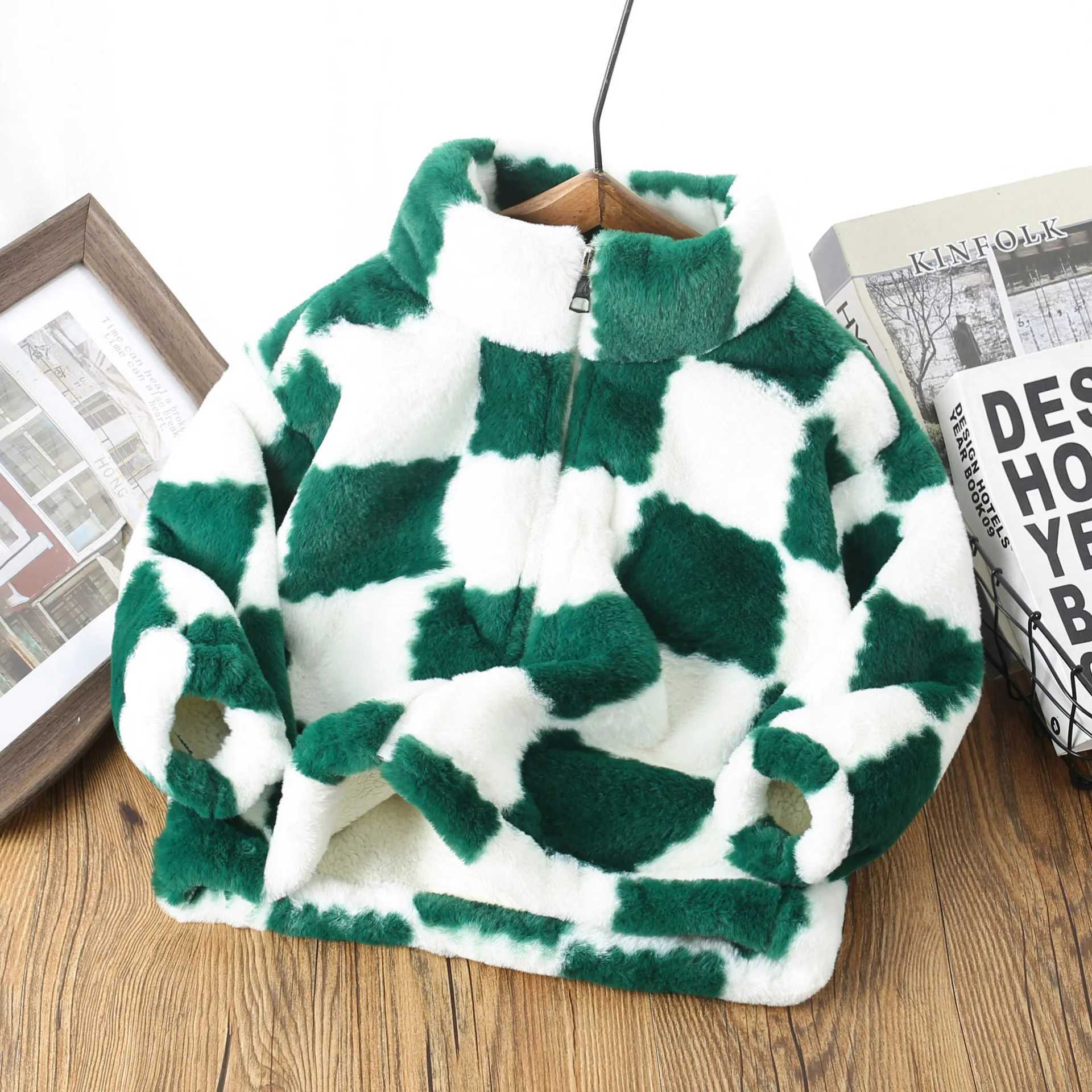 Mens jacket winter velvet jacket childrens checkered pattern childrens cardigan high necked girls sweater zipper sweater baby jacket M241018