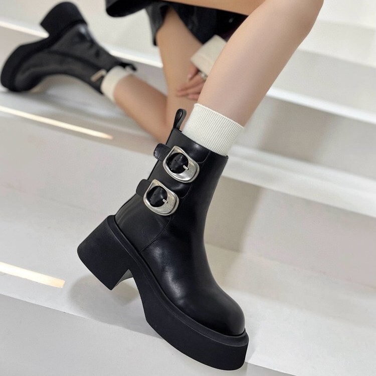 Children's Boots 2024 Winter New Collection with Velvet Thick Bottom Belt Buckle Short Boots British Style Tall Martin Boots