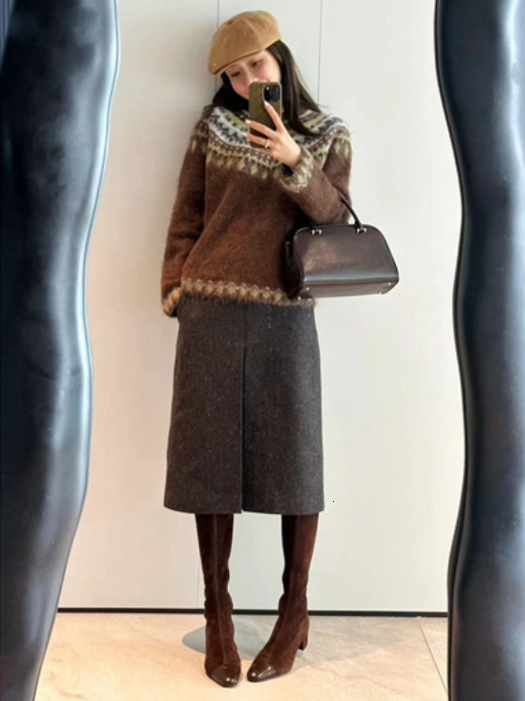 2024 New Boston Pillow Tote Women Real Leather Retro Bowg Bag Designer Handbag Large Capacity Crossbody Bags