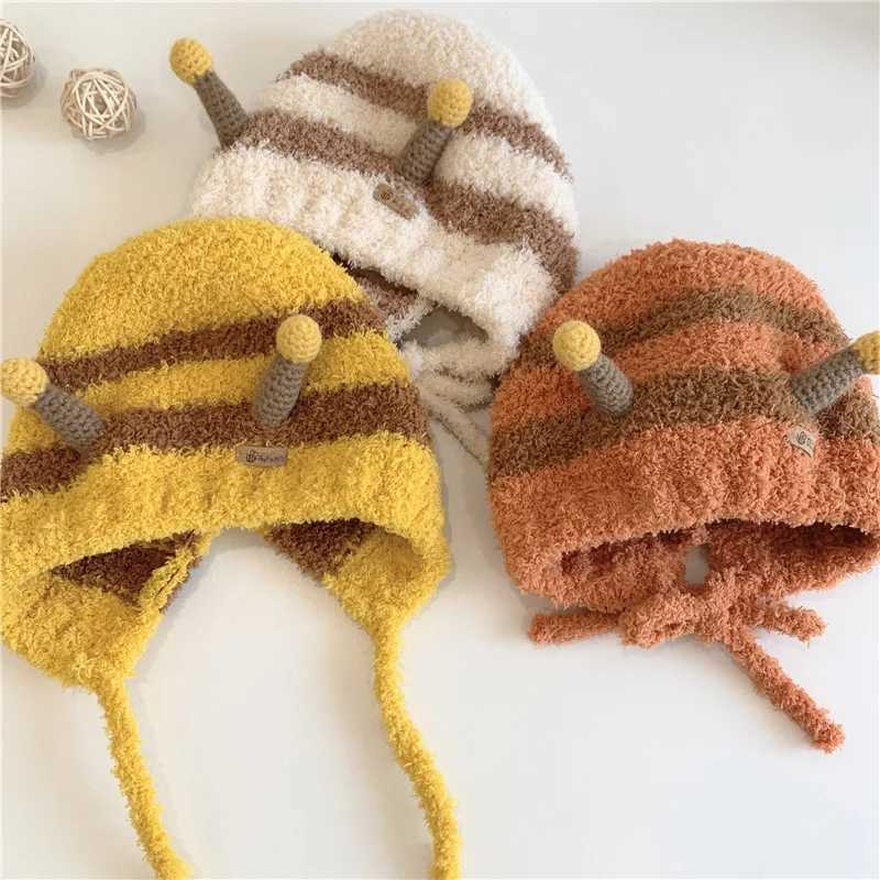 Cute Bee Baby Plush Hat Winter Warm Thicken Coral Fleece Cap for Boy Girl Ears Kids Toddler Ear Protection Caps LX241018