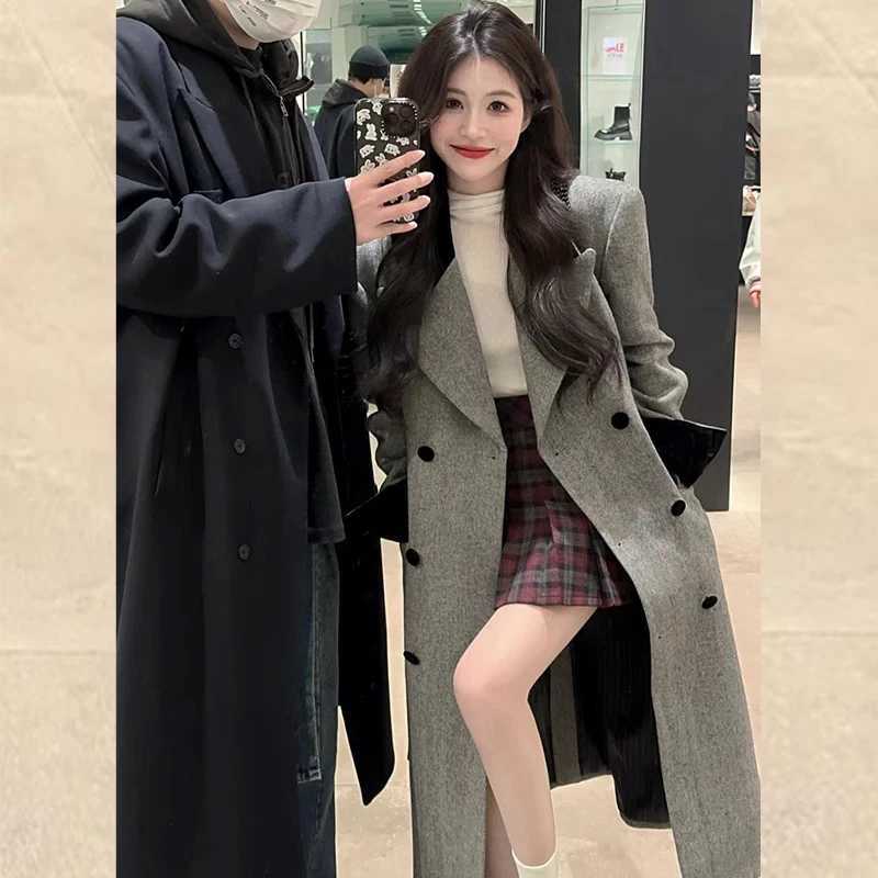 Hepburn style gray woolen coat for womens autumn and winter 2024 new long suit style woolen coatX241009
