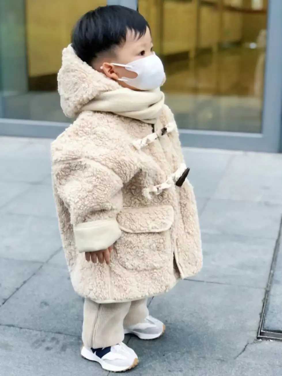Boys and Girls Coat Cashmere Fur Medium length Hooded Coat Girls Hair Sweater Boys Clothing M241018