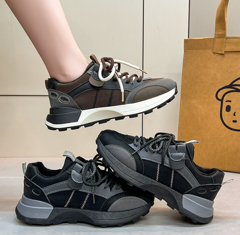 Women Fashion Sports Shoes Simple Casual Style High-End Design Sense Korean Version Plus Size Flat Bottom Comfort Triple Black Brown fashion